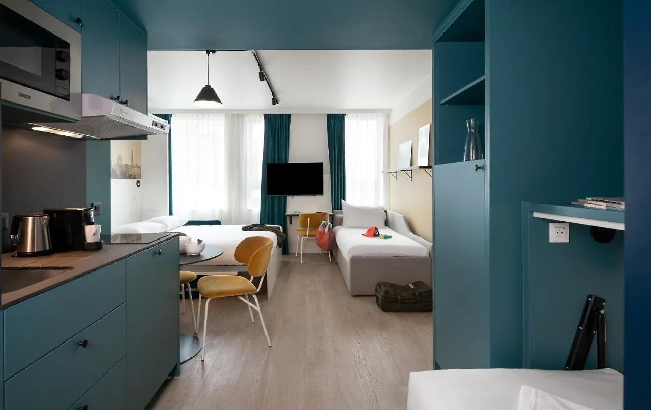 Adagio Access Gent Centrum Dampoort 3*,