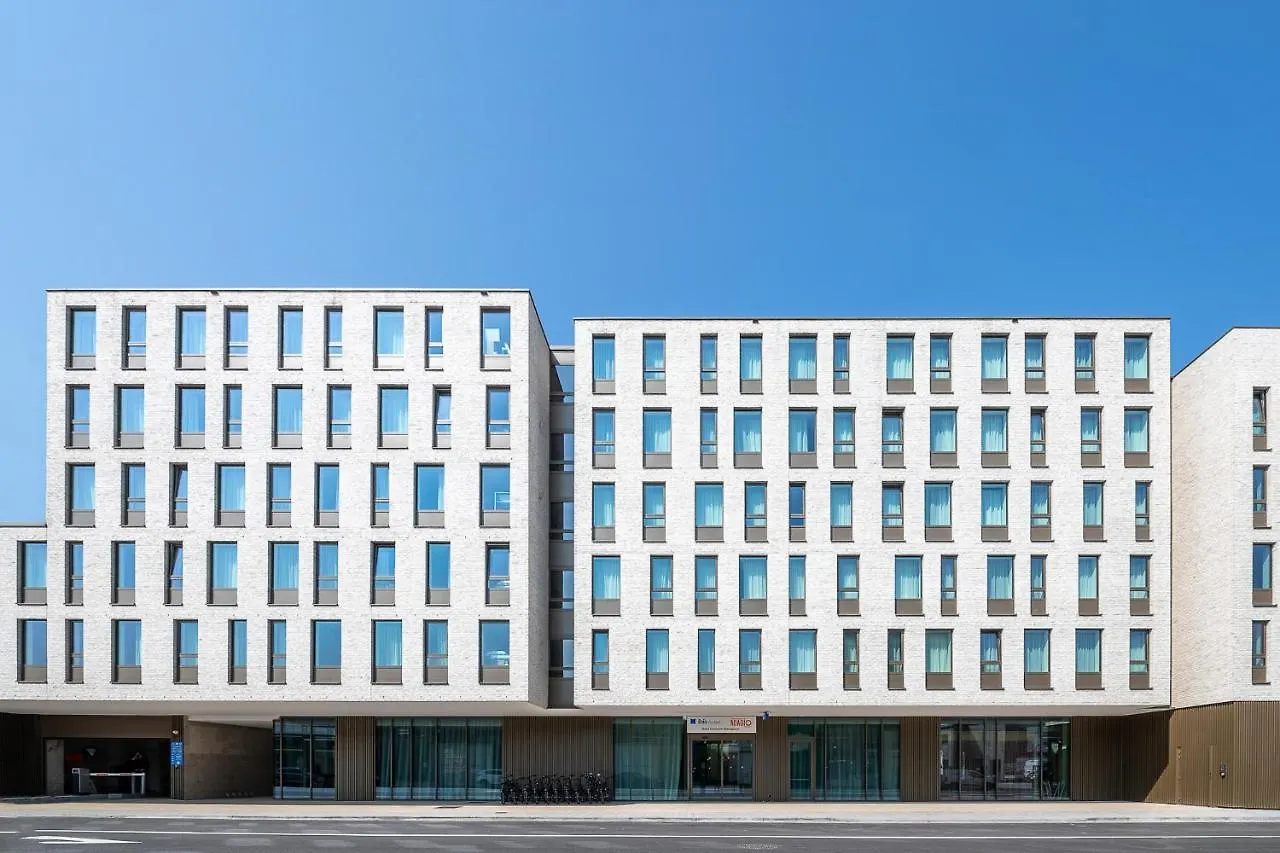 Adagio Access Gent Centrum Dampoort 3*,  Belçika